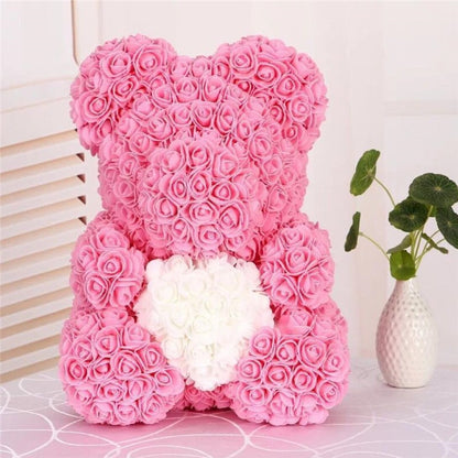 Ours en peluche coeur rose pour les amoureux.