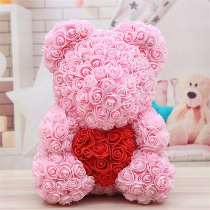 Ours en peluche coeur rose pour les amoureux.